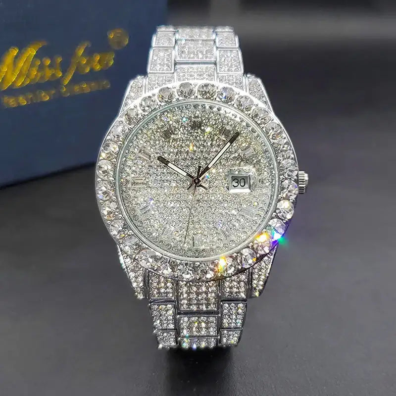 Luxury Men Watch Bling Bling Big Diamond Quartz Watches Male Hip Hop Rock Stylish Waterproof Calendar Wristwatches Droshipping LuxVrouw