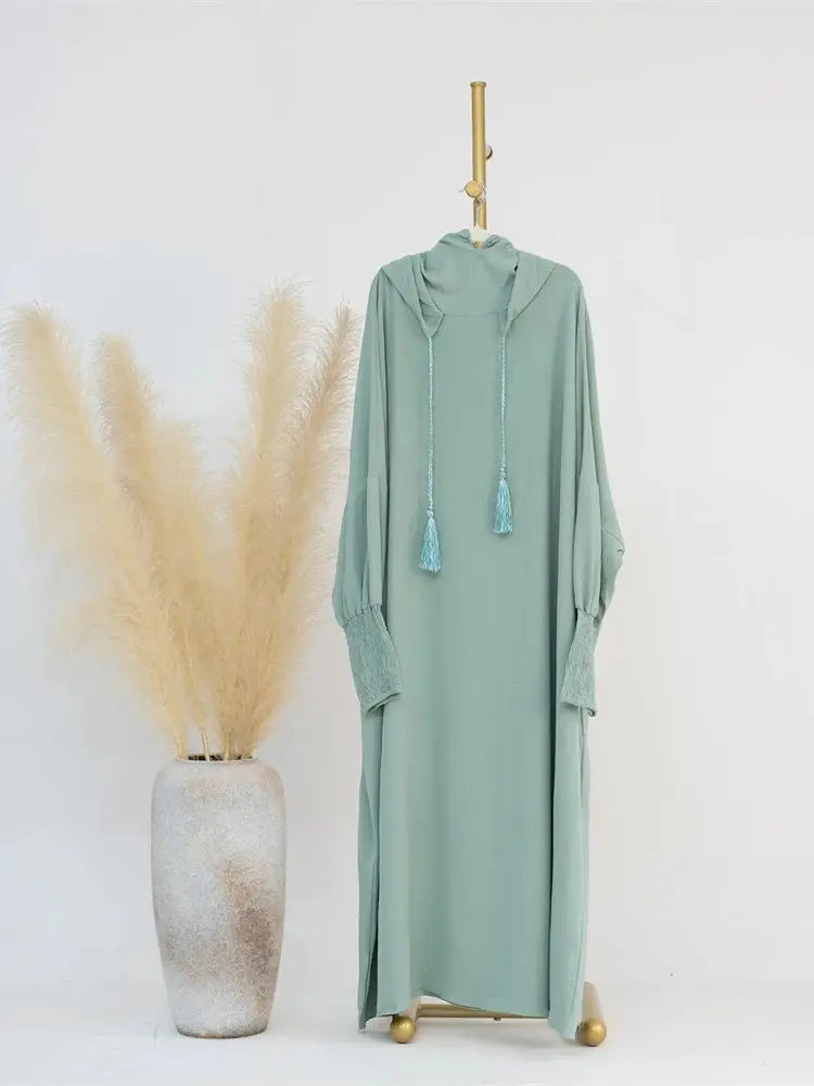 Muslim Abaya Women Dubai
