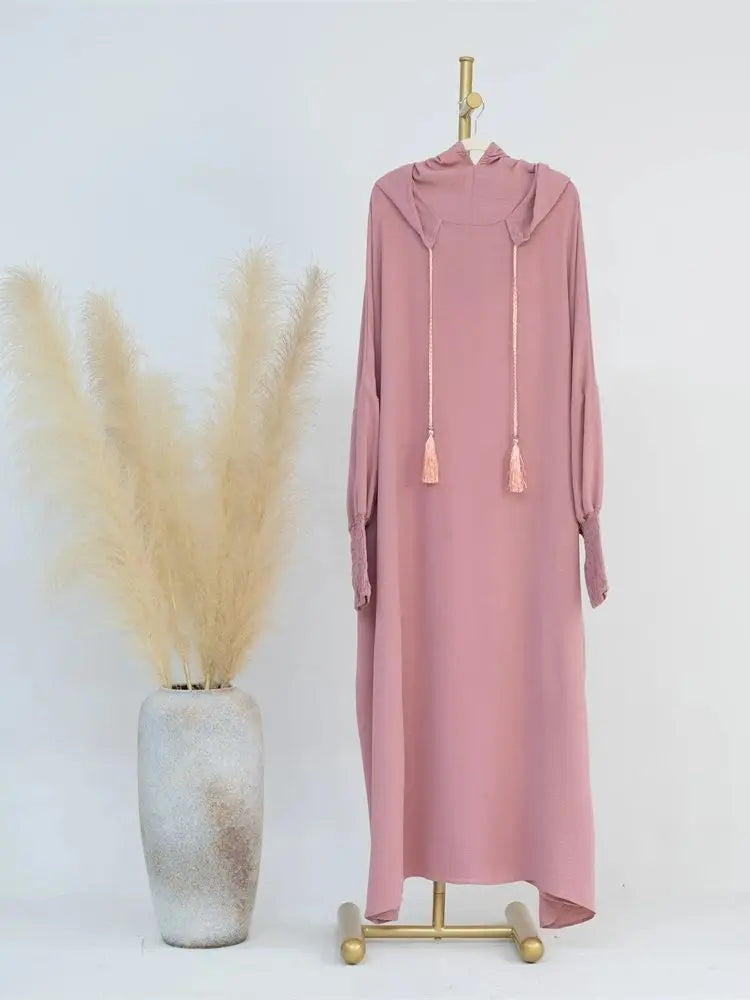 Muslim Abaya Women Dubai