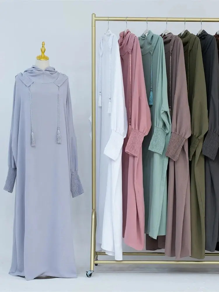 Muslim Abaya Women Dubai