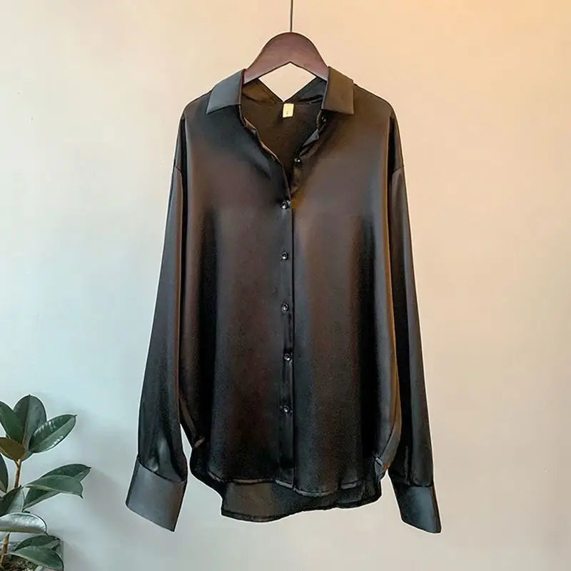 Blouse Femme Satin Manches Longues Col Revers – Élégante & Casual | LuxVrouw LuxVrouw